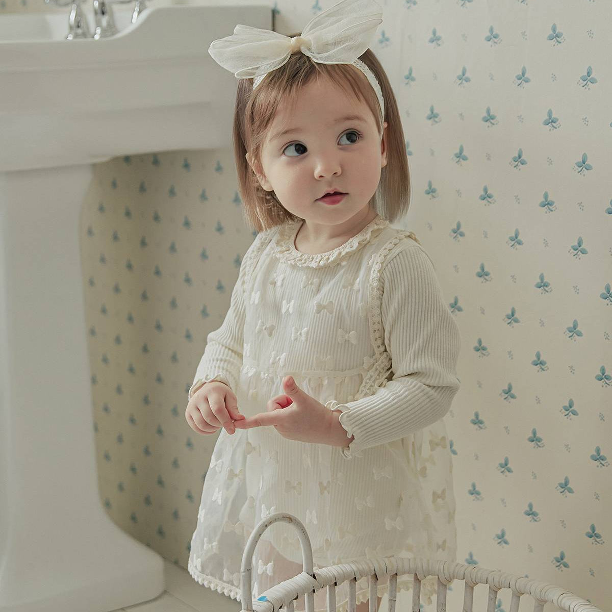 リボン エプロンワンピース Ribbon Apron Dress
