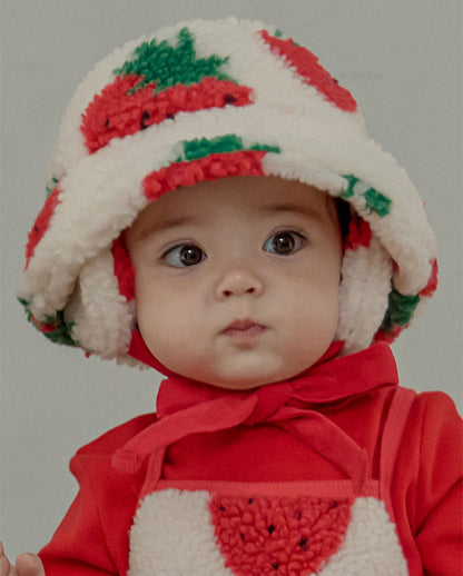 スウィートベリー イヤーマフ付きバケットハットSweet Berry Earmuffs Bucket Hat