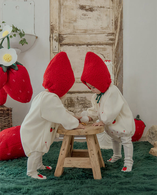 ストロベリーハット Strawberry Hat