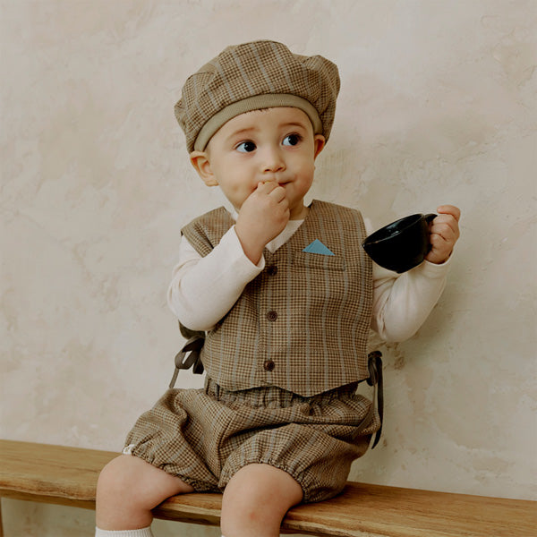 レヴィショートベスト