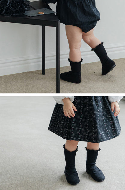 ビアンコニーソックス