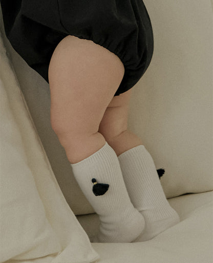 タッセルニーソックス＿ブラック